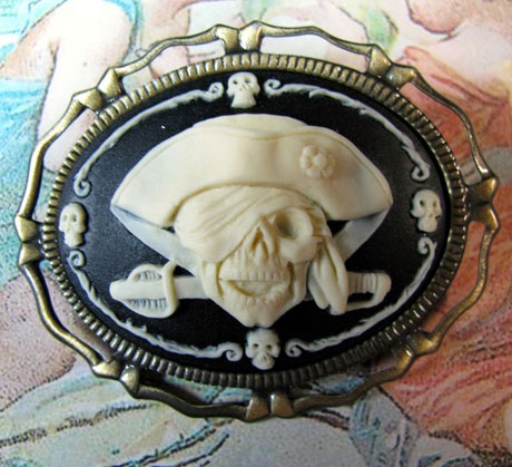 Pirate_cameo pirate cameo