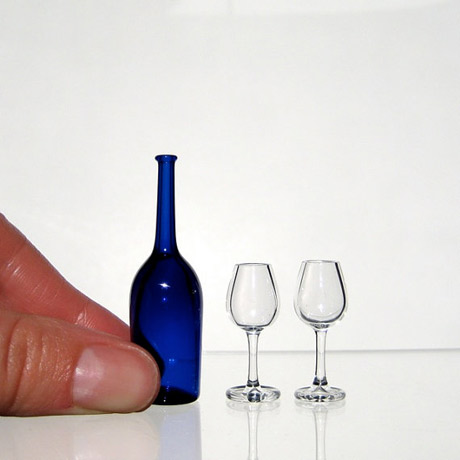 mini-wine-and-glasses kiva ford